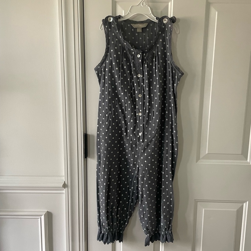 April Cornell Girls Parisian Dot Camaloon Jumpsuit – Size 9/10